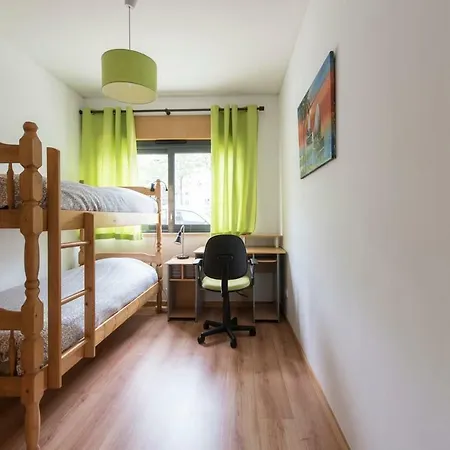 아파트 Lovely 3 Bedroom For The Perfect In