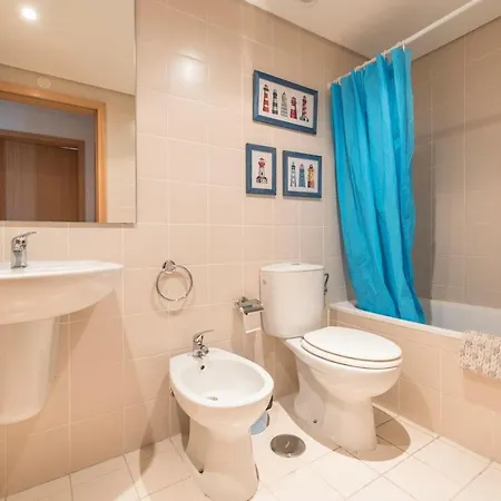아파트 Lovely 3 Bedroom For The Perfect In 리스본