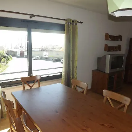 Lovely 3 Bedroom For The Perfect In *