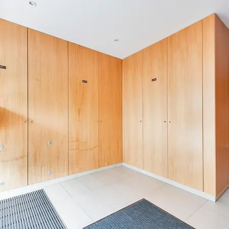 Lovely 3 Bedroom For The Perfect In Apartment Lisbon