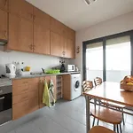 Lovely 3 Bedroom For The Perfect In Apartment